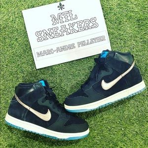 Nike dunk high black pearl